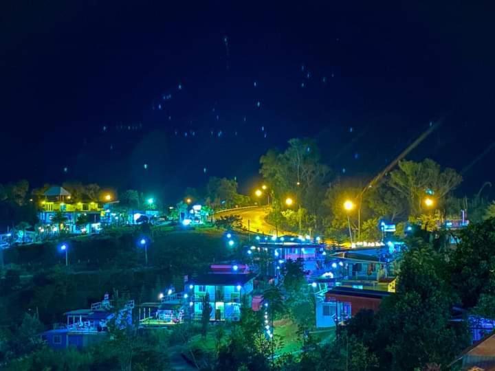 บ้านแช่มช้อย Khao Kho Exterior foto